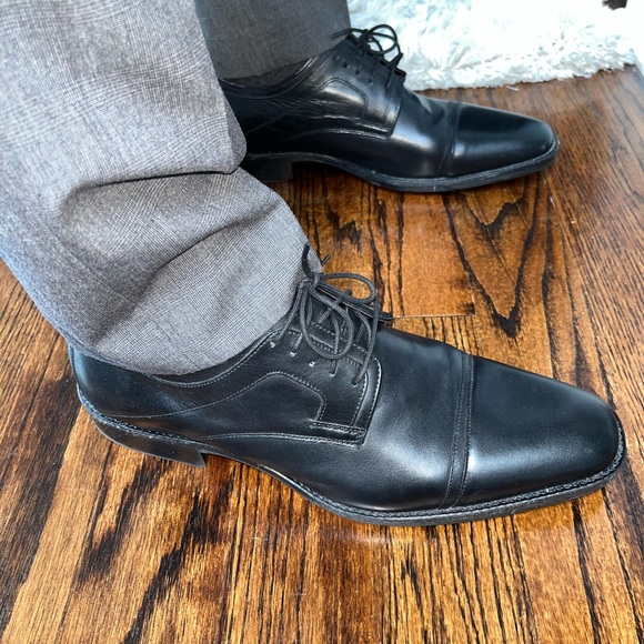 Johnston & Murphy Black Dress shoes. size 13 - Picture 4 of 6